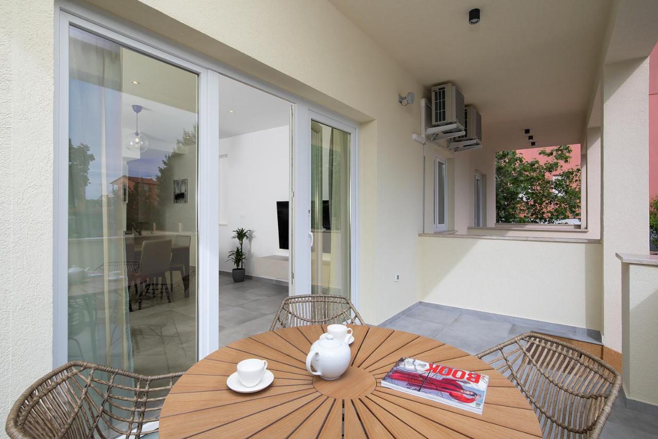 Apartments Igor Medulin Extérieur photo