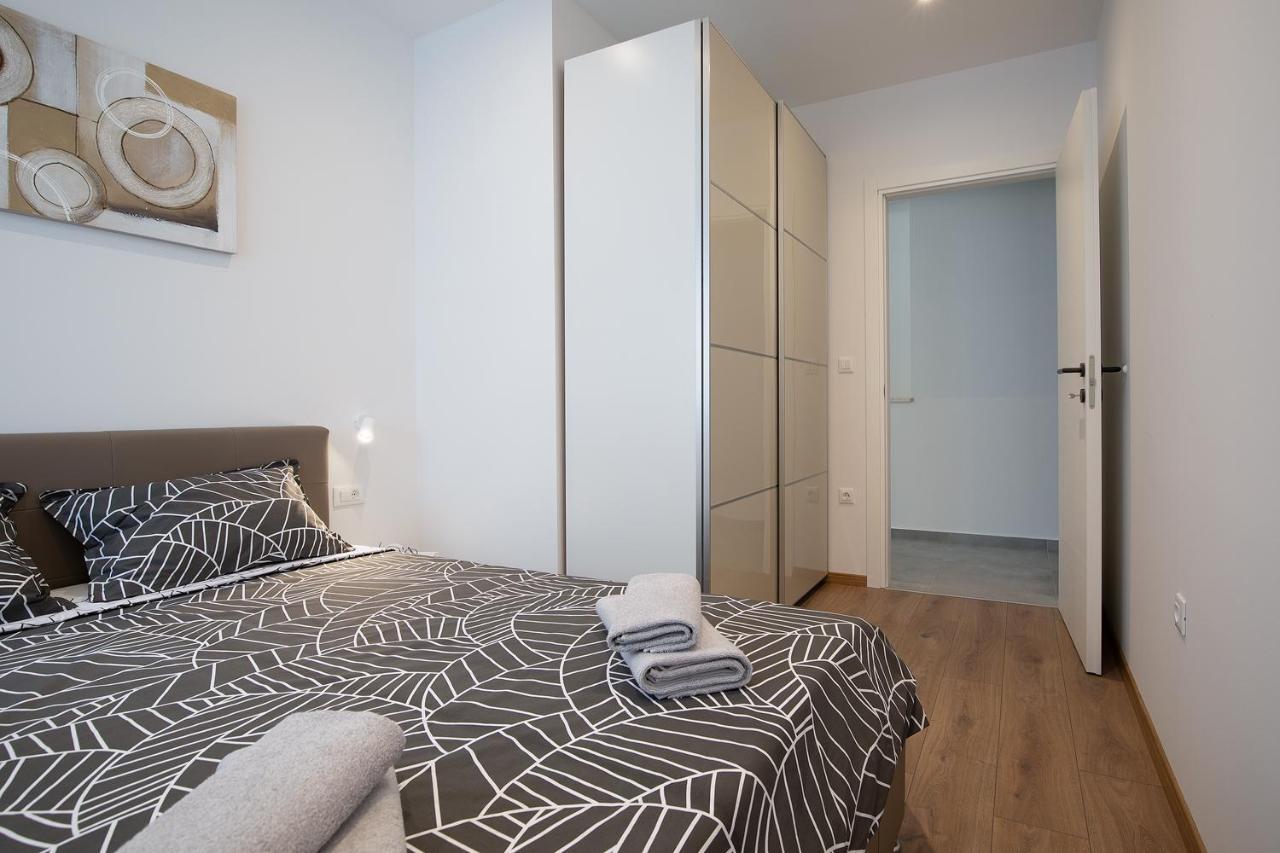 Apartments Igor Medulin Extérieur photo