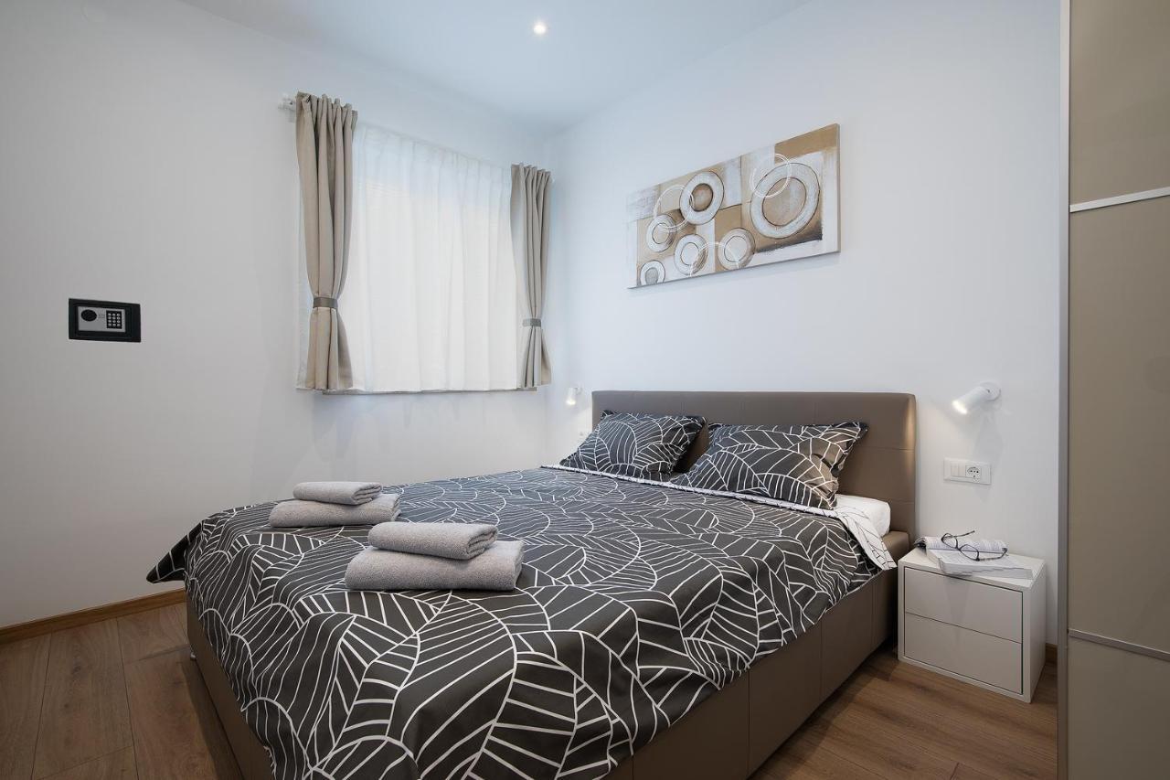Apartments Igor Medulin Extérieur photo