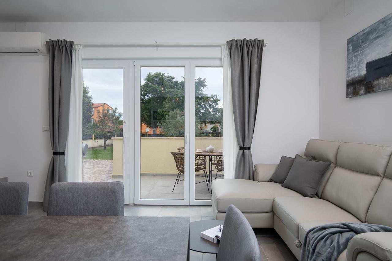 Apartments Igor Medulin Extérieur photo