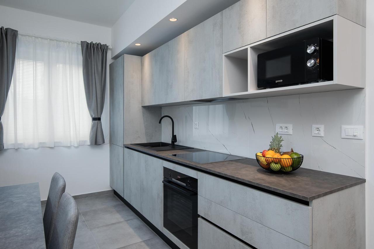 Apartments Igor Medulin Extérieur photo