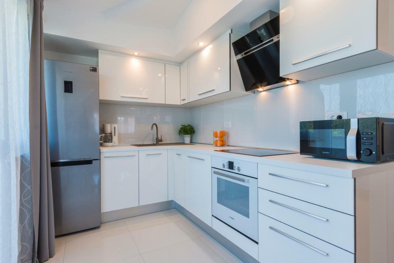 Apartments Igor Medulin Extérieur photo